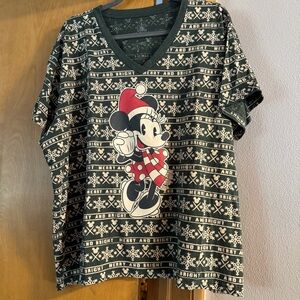 Minnie Mouse Christmas tee
